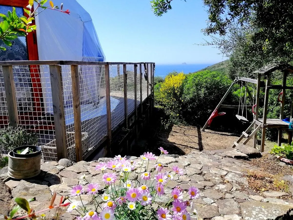 B&B Glamping Semaforo Capo Sperone Sant'Antioco 3*,  Italy