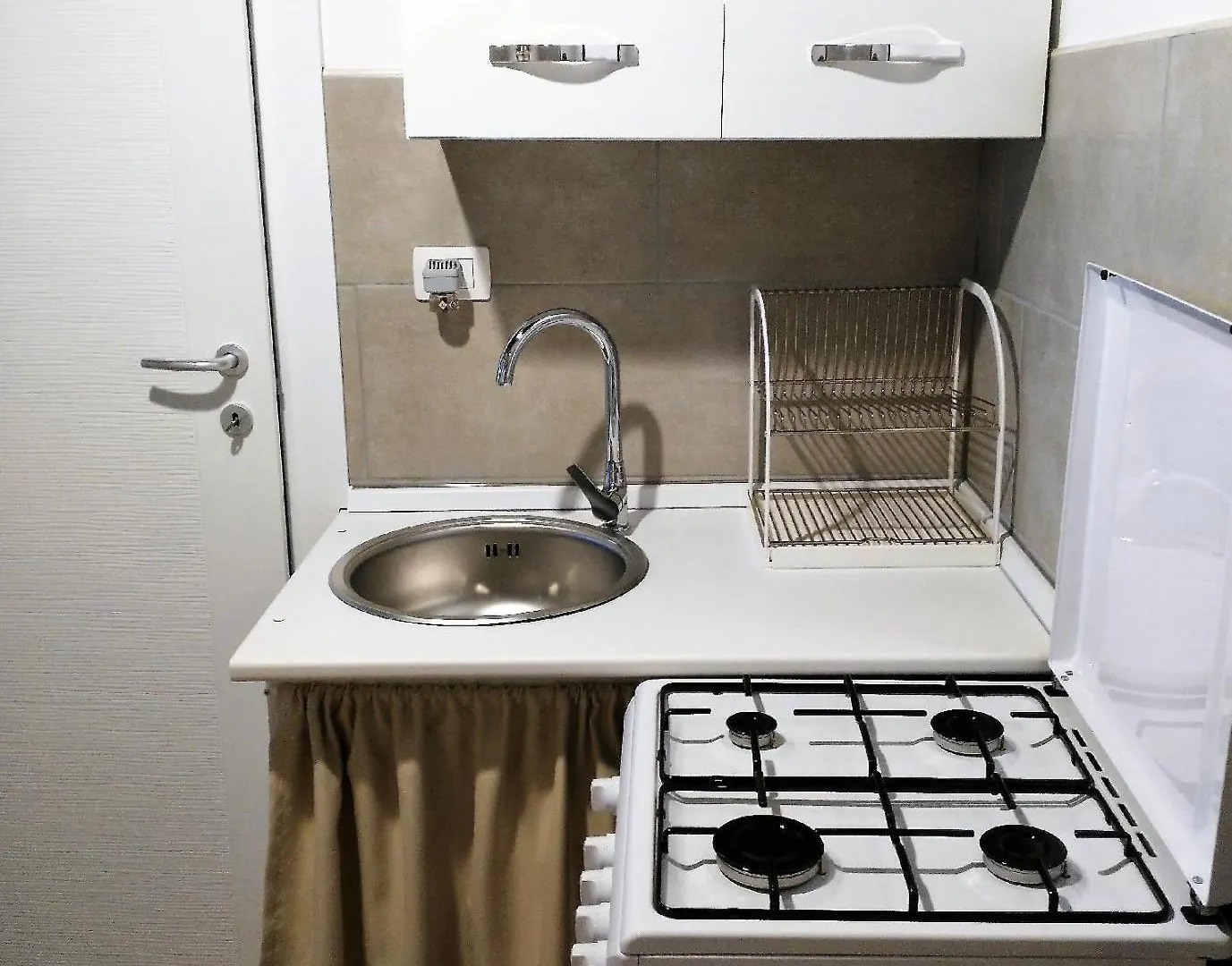 B&B Glamping Semaforo Capo Sperone Sant'Antioco 3*,